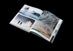 The Surf Atlas, Iconic Wave And Surfing Hinterlands 14 The Surf Atlas, Iconic Wave And Surfing Hinterlands -Board Sport Soldes 18171