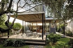 Life's A Beach, Homes, Retreats, And Respite By The Sea 18 Life's A Beach, Homes, Retreats, And Respite By The Sea -Board Sport Soldes 18194