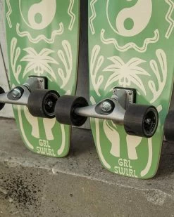 Carver™ CARVER X GRL SWIRL CX Collab - Surf Skate Complet - 31 Inch -Board Sport Soldes Carver x grlswirl insta 01